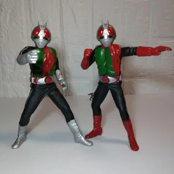 BANPRESTO 2002 가면라이더 콜렉터블 소프트 비닐 피규어 2체
