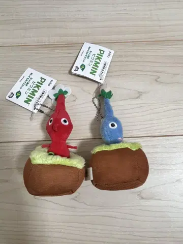 [ 미사용품 택 포함 ] 피크민 봉제 인형 키링 빨간색 파랑! 세트