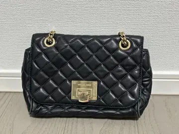 마이클코어스 블랙 숄더백