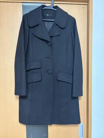 울 혼방 블랙 코트