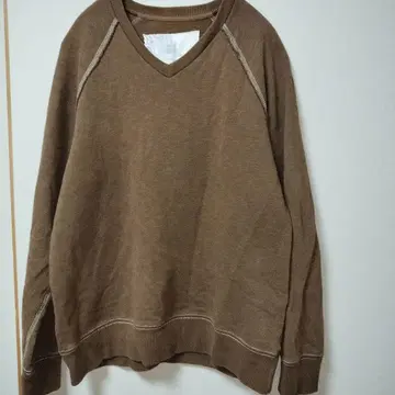 GAP EST1969 브라운 V넥 트레이닝복