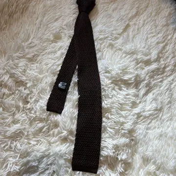 다크 브라운 메쉬 넥타이 이타르 스타일