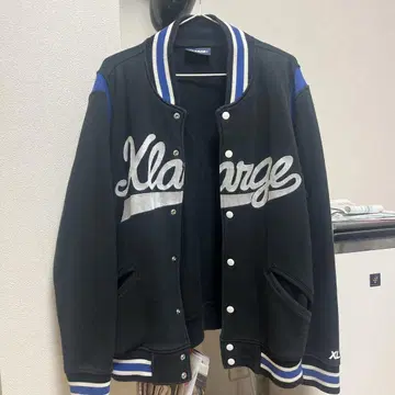 Xlarge 바시티 자켓 블랙/블루