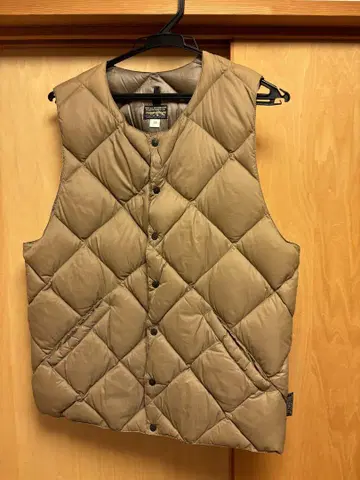ROCKY MOUNTAIN FEATHERBED CO. 다운 베스트 38