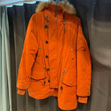 [ 가격 인하 ] Johnbull  다운 자켓 퍼 탈부착 가능