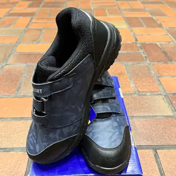새상품 안전화 스니커즈