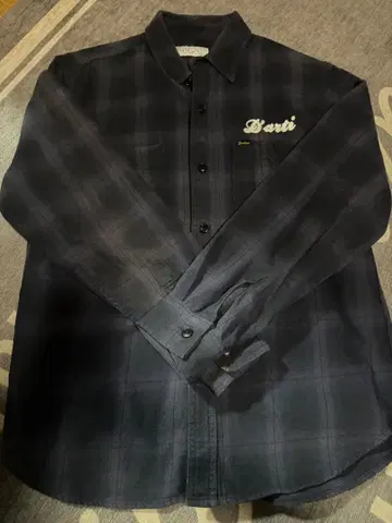 스튜디오 다치산 셔츠