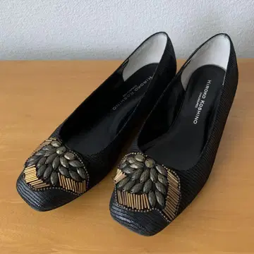 HIROKO KOSHINO 펌프스 23cm 블랙 비즈