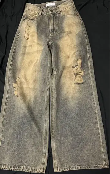 데미지 가공 그레이 와이드 레그 데님