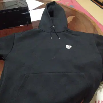 BUCKET. 블랙 후드티 L 사이즈