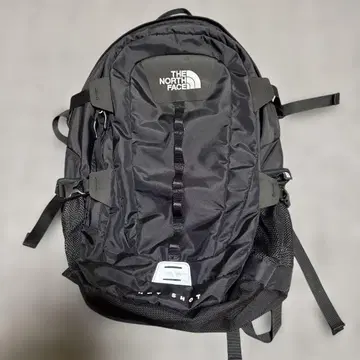 THE NORTH FACE 블랙 백팩 SHOTS