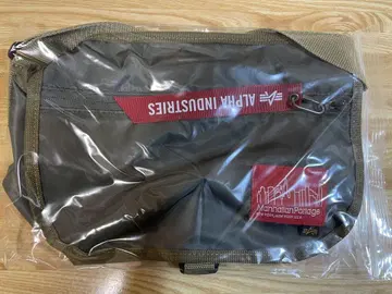 맨해튼 포티지 메신저 백 알파 콜라보 모델 그레이