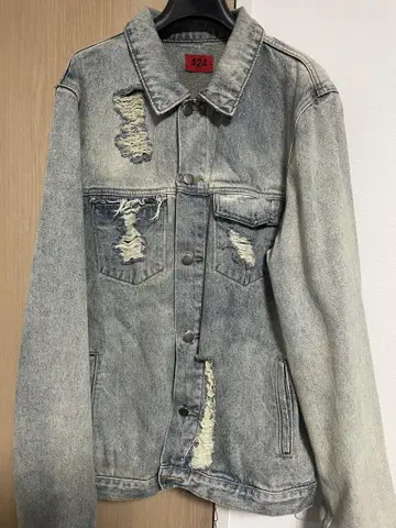 라이트 블루 데미지 데님 자켓