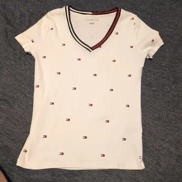 TOMMY HILFIGER V넥 T셔츠 M