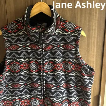 [구제 의류] Jane Ashley 네이티브 무늬 보아 안감 집업 베스트