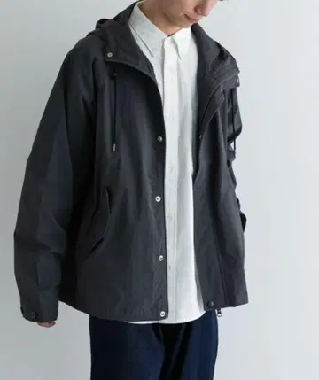 어반 리서치 도어스 발수 숏 마운틴 파카