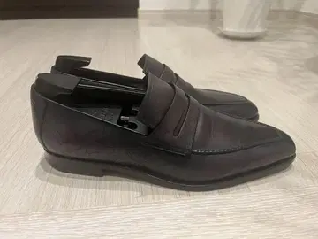 벨루티 앤디 데무주르 스크리트 가죽 로퍼