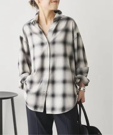 SPICK&SPAN 메탈 버튼 TR 체크 루즈 셔츠