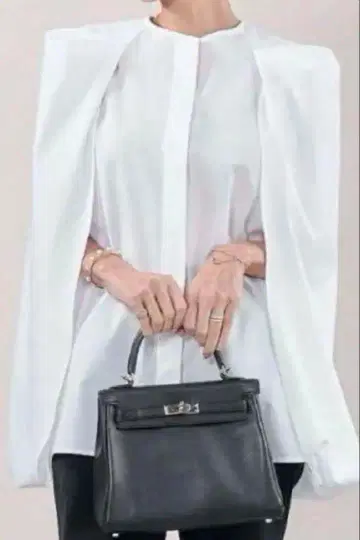 fete 페테 케이프 블라우스 화이트