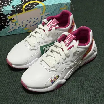 PUMA 푸마 NOVA x BARBIE WNS 노바 스니커즈