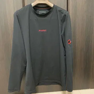 마무트 QD Logo Print 롱 슬리브 T셔츠 XL 사이즈