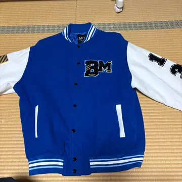 새상품급 boohooMAN 남성용 바시티 자켓