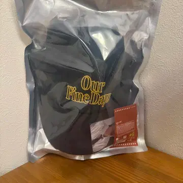 정용화 'Our Fine Days 'BALL CAP 트레이딩 카드 포함