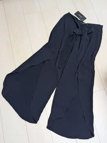 ZARA BASIC 네이비 와이드 팬츠 S