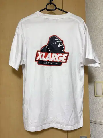 XLARGE 화이트 T셔츠 M 사이즈 새상품