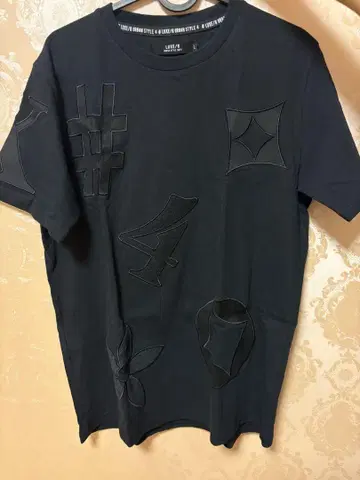 LUXE/R 블랙 T셔츠 L 사이즈