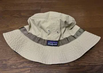patagonia 버킷 햇 L 베이지