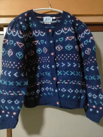 퀸즈 코트 손뜨개질 가디건