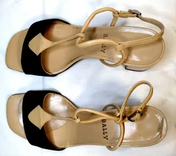 BALLY 여성용 가죽 샌들 베이지 블랙 22.5cm