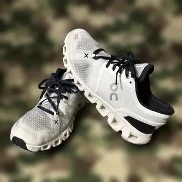 on cloud X3 온 여성용 25.5cm 무료배송