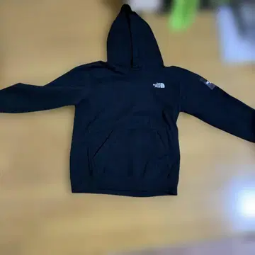 [ 가격 인하 가능 ] THE NORTH FACE 블랙 후드티
