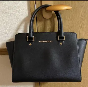 MICHAEL KORS 블랙 토트백