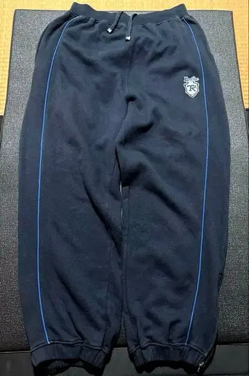 TeamRoc 네이비 ROCAWEAR 로카웨어 맨투맨 XL