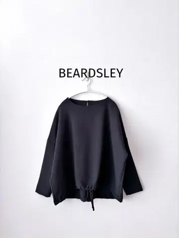 BEARDSLEY 비어즐리 밑단 조임 허리 드로우 스트링 풀오버