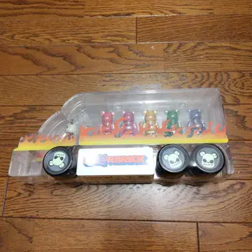 TOKIO 베어브릭