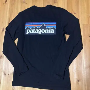 patagonia 롱 T셔츠 블랙 로고 T셔츠