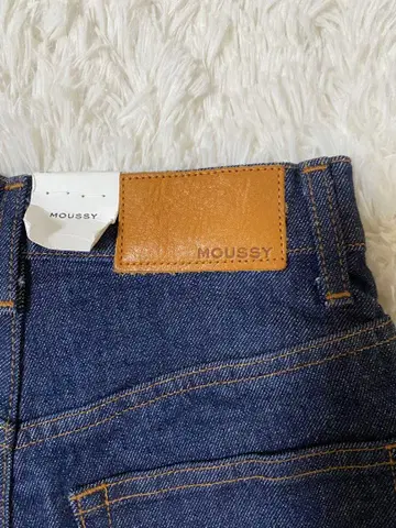 MOUSSY 스트레이트 데님 다크 블루 택 포함 새상품 25
