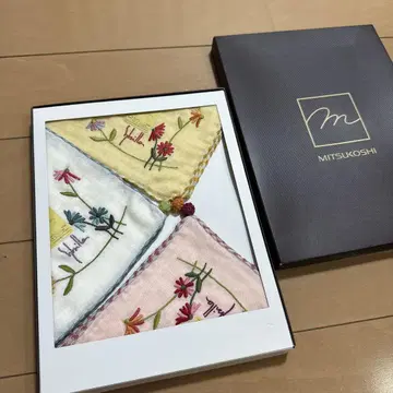 [ 미사용 새상품 ] 미츠코시 박스형 Sybilla 거즈 손수건 3개