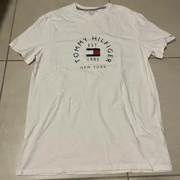 TOMMY HILFIGER 화이트 T셔츠 L