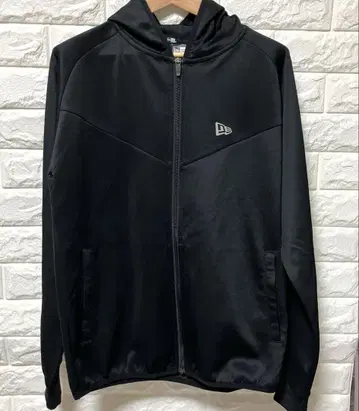 New Era 블랙 풀 집업 후드티 남성용 S