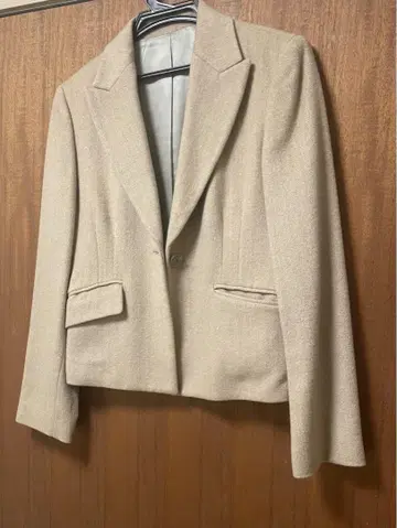 마가렛호웰 카멜 자켓