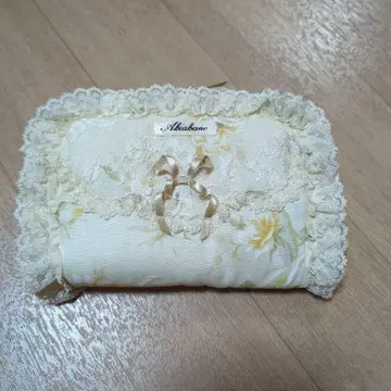 사에라 아키아카네