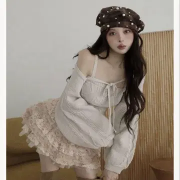 다리치  숏 니트 앙상블