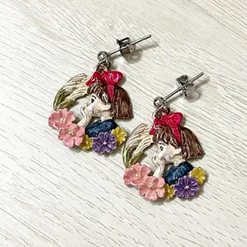 마녀 배달부 키키 귀걸이 키키