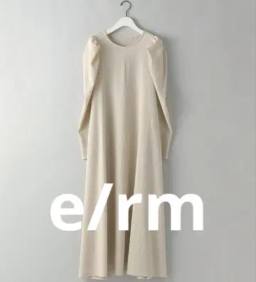 새상품급 e/rm 텍스처 퍼프 원피스 235182 내추럴 완판