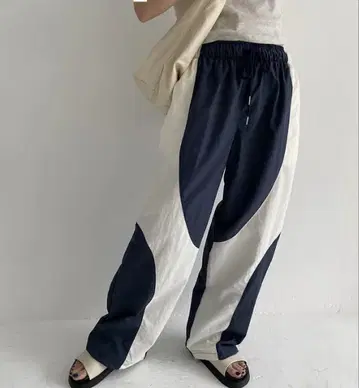 SUWDEE circle nylon pt 수디 나일론 팬츠 한국